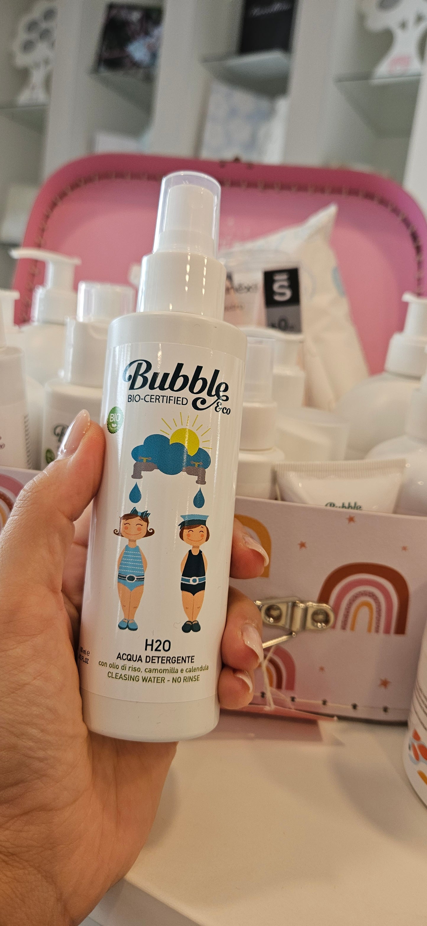 V2486 - BUBBLE H2O ACQUA DETERGENTE - PULIZIA DELICATA E NATURALE PER IL TUO BAMBINO